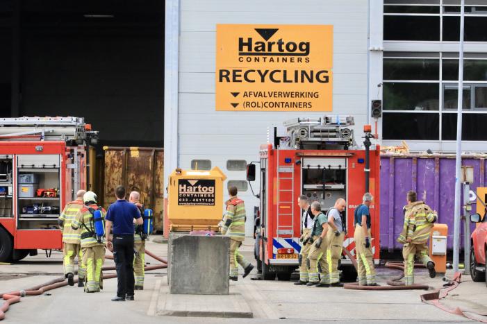 Grote brand bij Hartog Containers