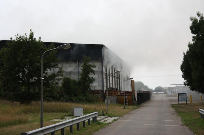 Grote brand bij Hartog Containers