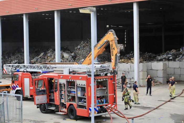 Grote brand bij Hartog Containers