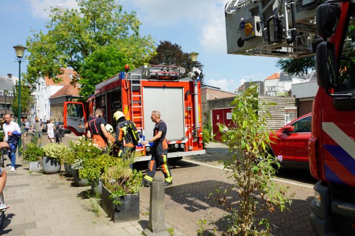 Brand in woning boven winkel