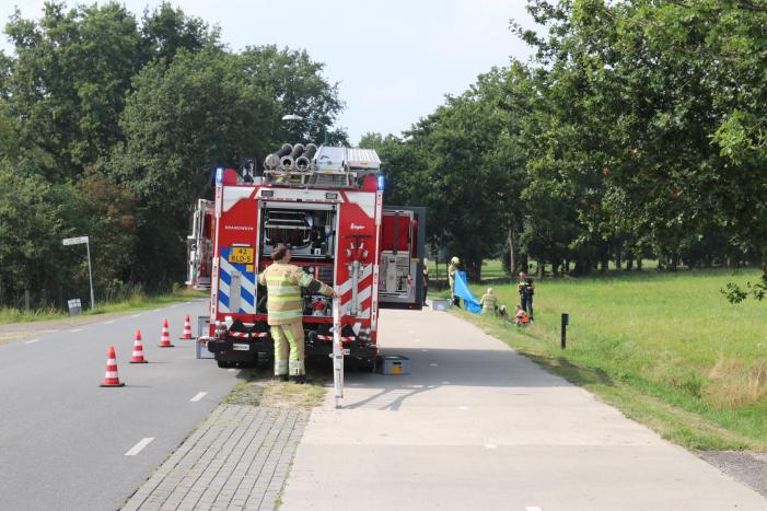 Scootmobiel belandt in droge sloot