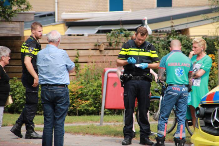 Fietser raakt gewond bij aanrijding met auto in Parkwijk