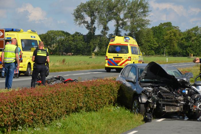 Motorrijder overleden bij frontale aanrijding met auto