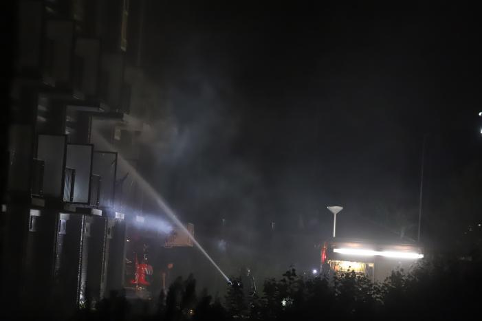 Uitslaande brand in leegstaande flat