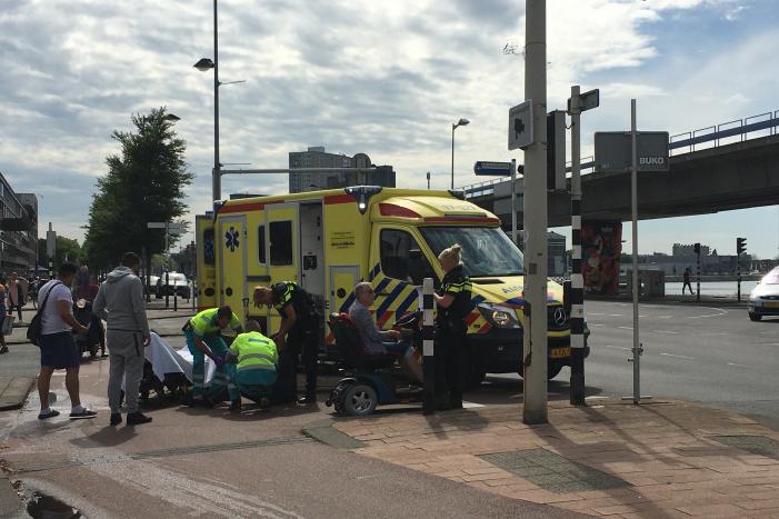 Scooterrijder raakt gewond bij val op fietspad