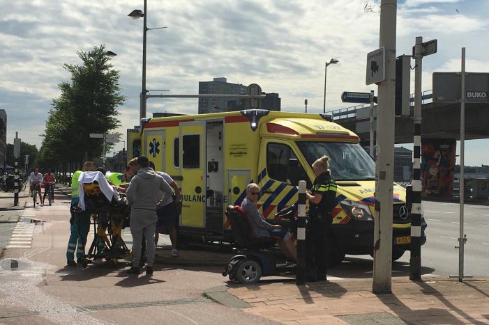 Scooterrijder raakt gewond bij val op fietspad