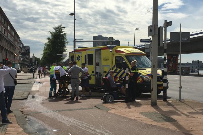 Scooterrijder raakt gewond bij val op fietspad