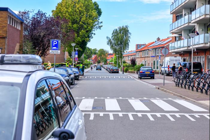 Vrouw aangereden door personenauto