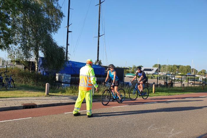 Urenlange hinder door defecte Arkersluisbrug