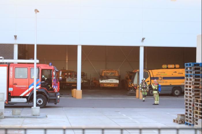 Brand in loods gemeentewerf