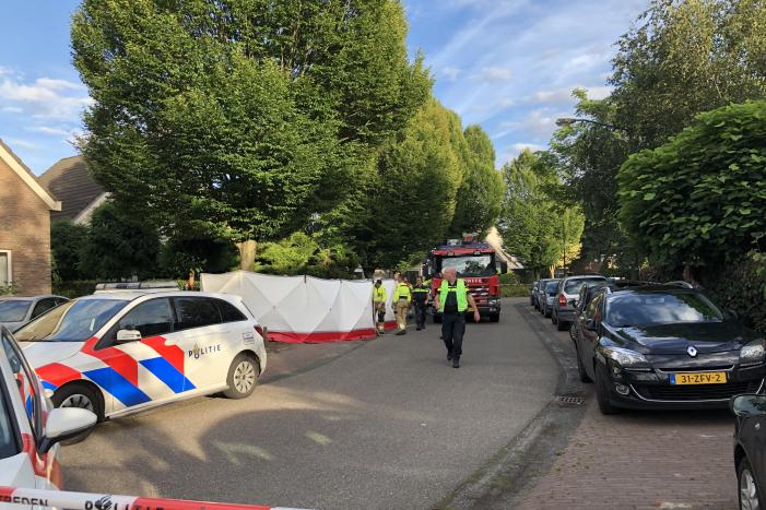 Overleden persoon aangetroffen in woning