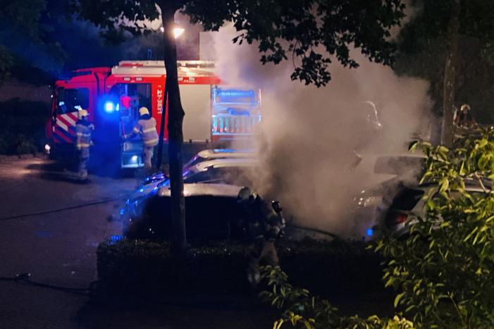 Auto verwoest door brand