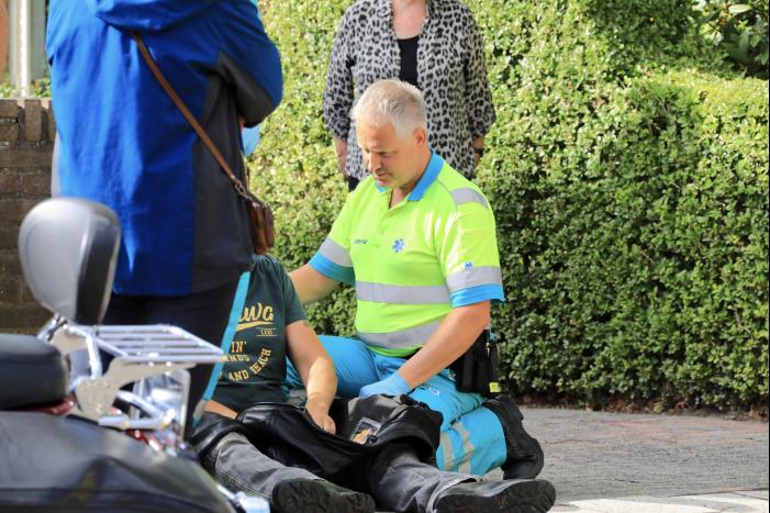 Motorrijder gewond bij verkeersongeval