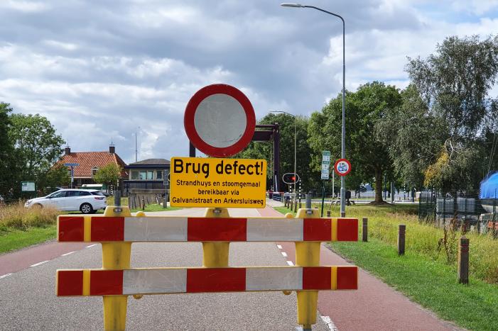 Arkersluisbrug dagenlang geteisterd door storingen