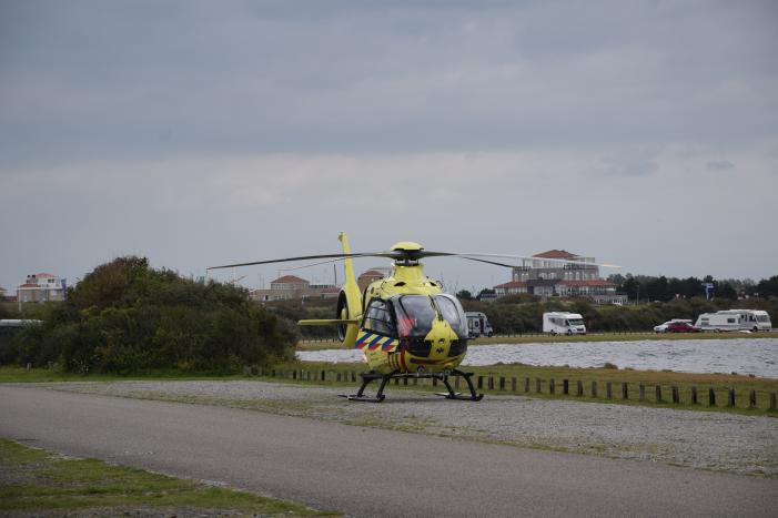 Surfer komt in problemen en overlijdt