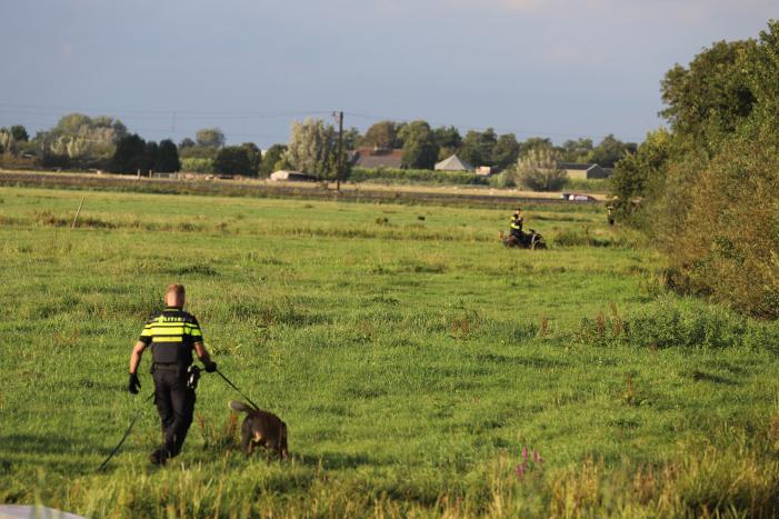 Zoekactie naar boeven in maisveld en water