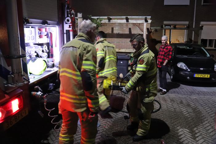 Veel rook bij brand in woning