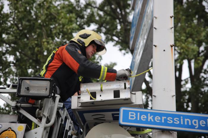 Loshangende bewegwijzeringsbord verwijderd bij storm Francis