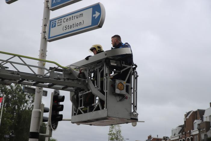 Loshangende bewegwijzeringsbord verwijderd bij storm Francis