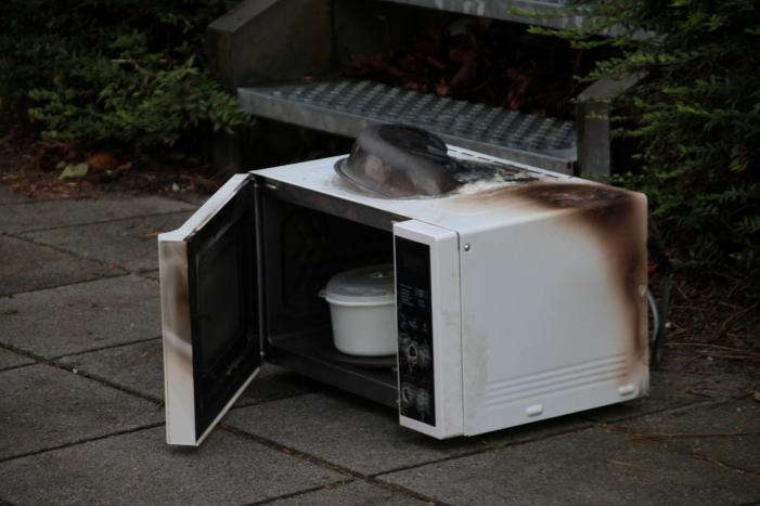 Woning geventileerd na brand in keuken