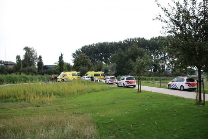 Traumahelikopter landt voor incident bij hoogspanningsmast