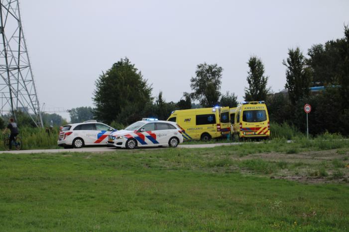 Traumahelikopter landt voor incident bij hoogspanningsmast