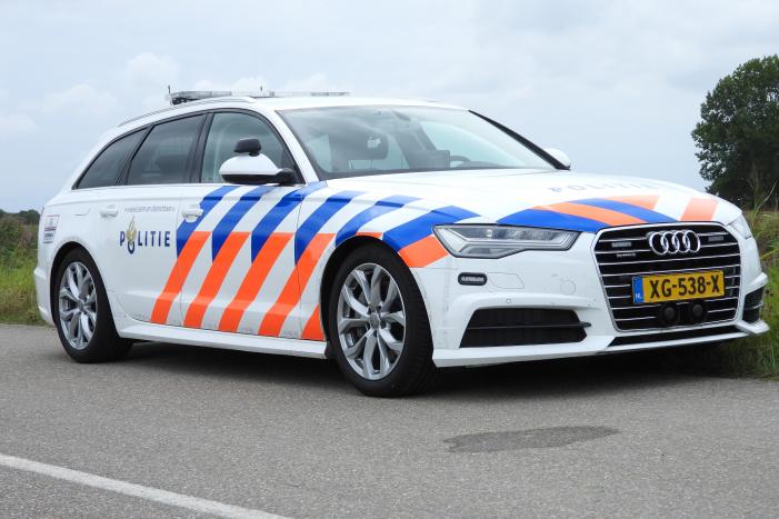 E-biker komt in botsing met grootpakpers