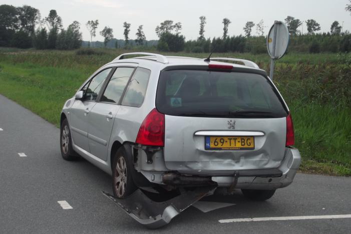 Flinke schade bij kop-staartbotsing