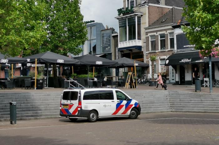 Centrum afgezet na aantreffen van verdachte tas