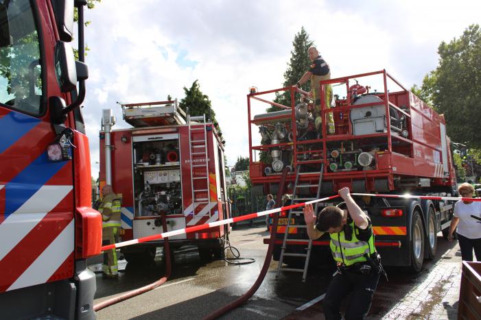 Vrachtwagen volledig verwoest door brand