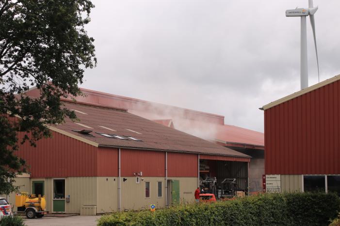 Grote brand in loods Van Andel Bio