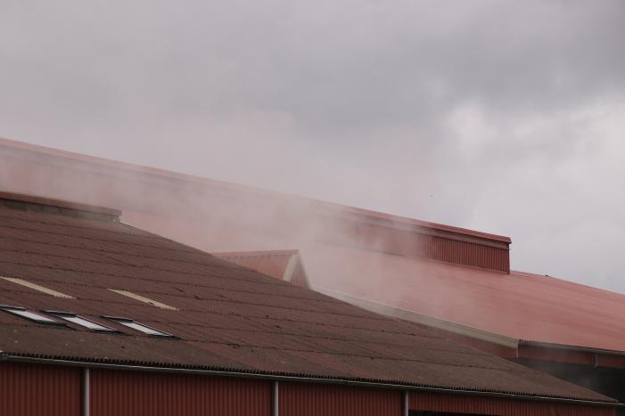 Grote brand in loods Van Andel Bio