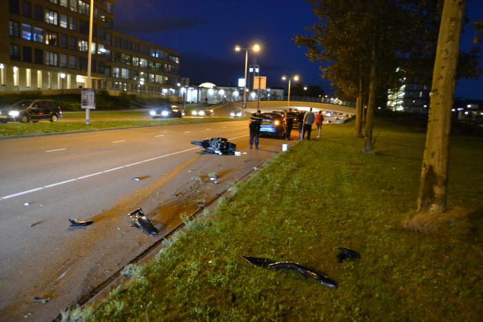 Motor flink beschadigd na ongeval met auto