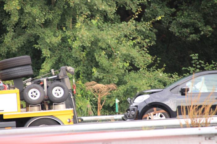 Flinke file tussen Barneveld en Amersfoort door kop-staart botsing