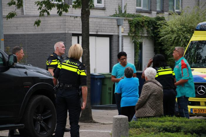 Kind op fiets aangereden door auto