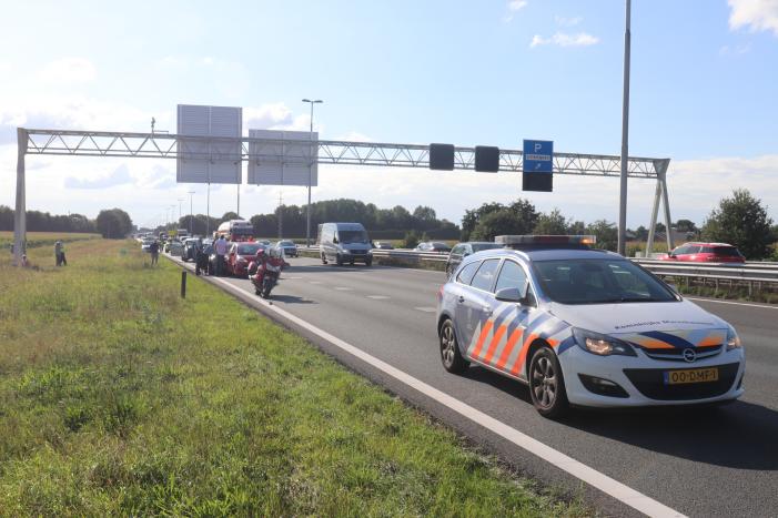 Meerdere gewonden bij ongeval op snelweg met meerdere voertuigen
