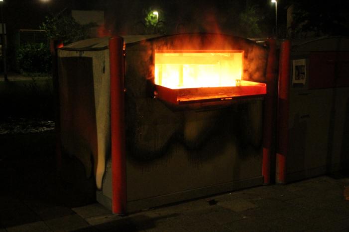 Tweetal containers in brand