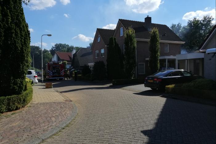 Veel rook bij brand in woning
