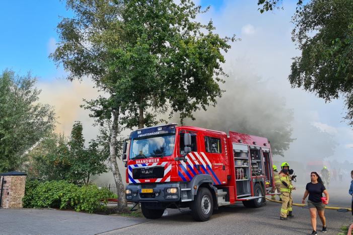 Veel rook bij brand in vrijstaande woning