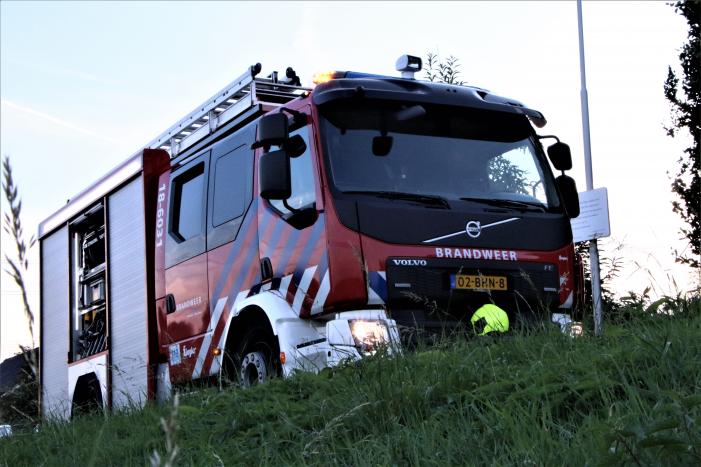 Scootmobiel vliegt in brand