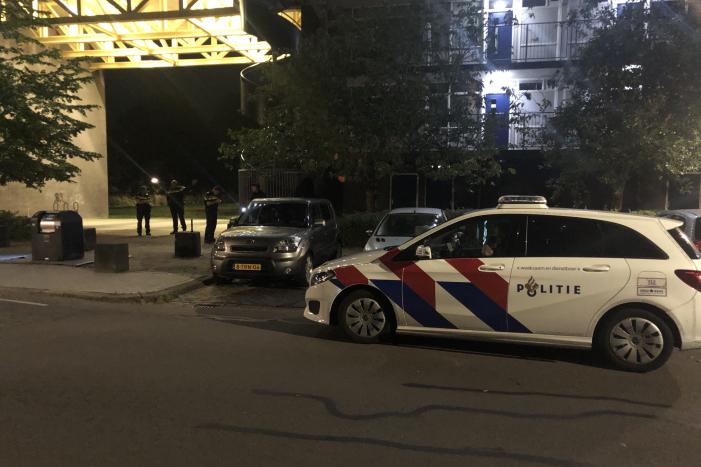 Schoten gelost uit voertuig, twee personen aangehouden