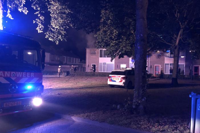 Veel rook bij brand in woning