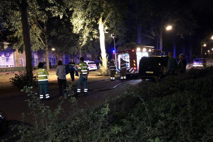 Veel rook bij brand in woning