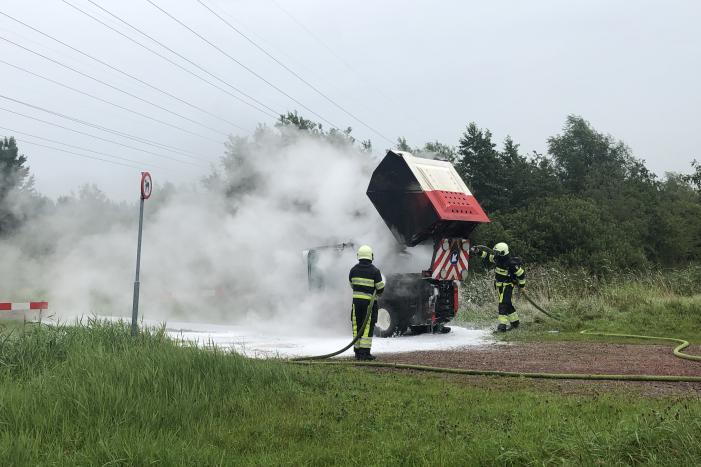 Grasmaaier vliegt in brand