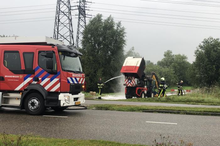 Grasmaaier vliegt in brand