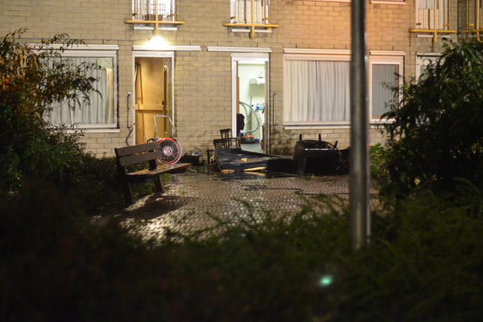 Wooncomplex Yulius ontruimd na brand