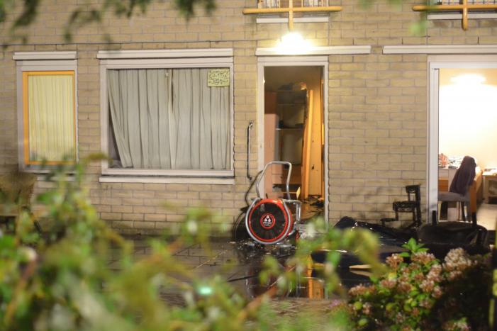 Wooncomplex Yulius ontruimd na brand