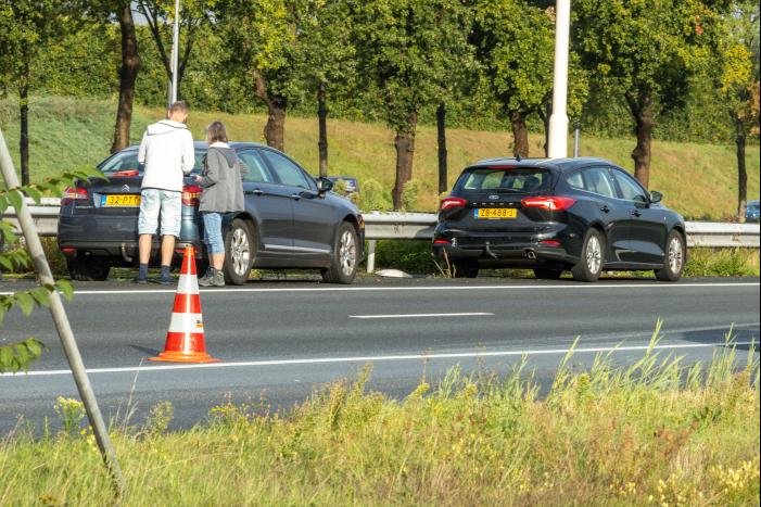 Meerdere voertuigen betrokken bij verkeersongeval op snelweg