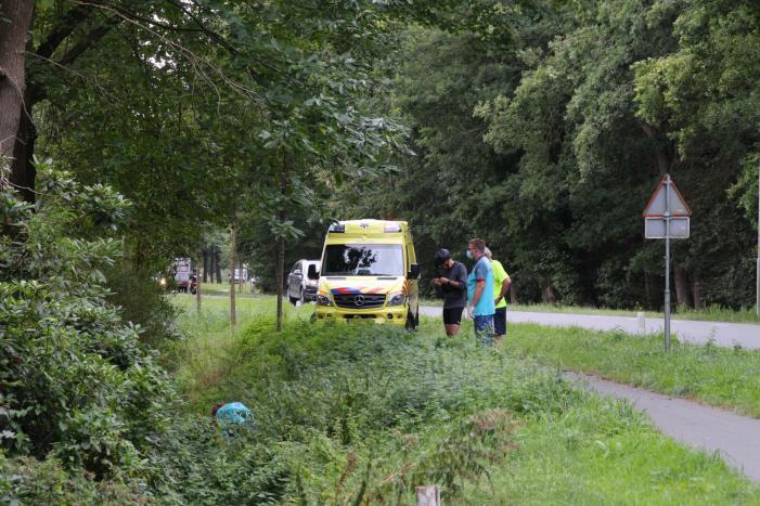 Persoon in greppel gevallen