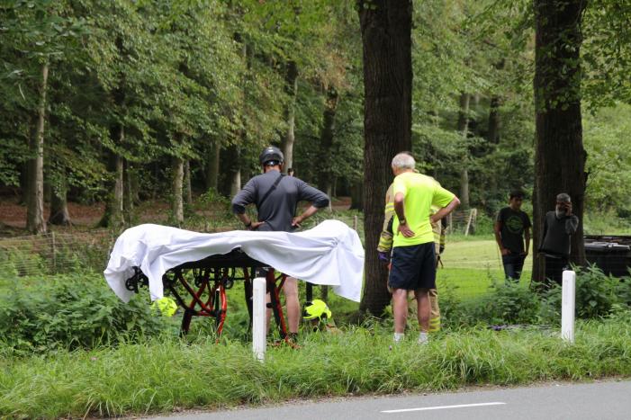 Persoon in greppel gevallen